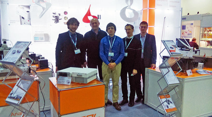 Команда СОЛ инструментс на выставке Фотоника-2017